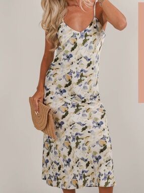 Dress Up Floral Slip Dress